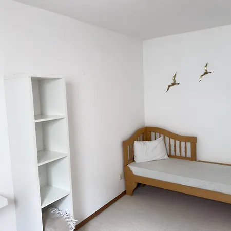 Bayr Apartment *